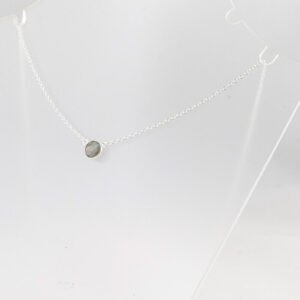 Zilver ketting met labradoriet steentje 4