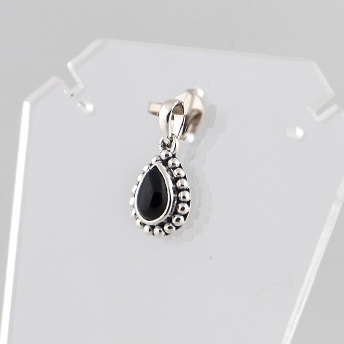 Zwarte onyx hangertje bewerkt 3