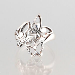 Zilveren ring vlinder motief 1
