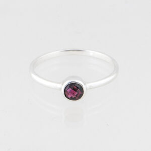 Granaat facet geslepen ring zilver 1