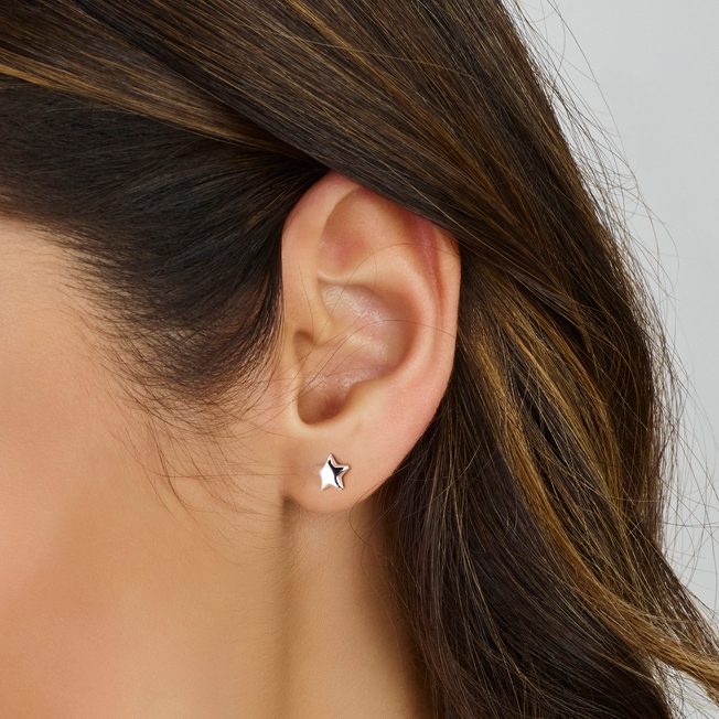 studs ster gerhodineerd zilver 2