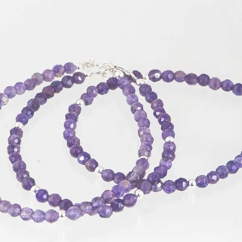 Amethist armband met zilveren kralen 4.jpg 1