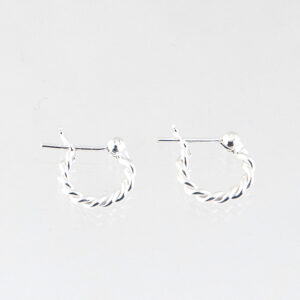 Mini oorringetjes zilver met kliksluiting 1