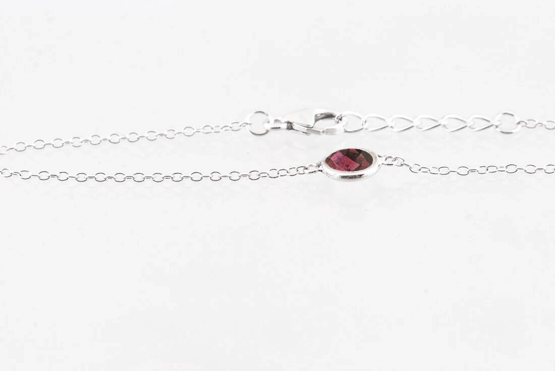 Zilveren armbandje met Granaat