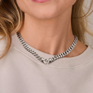 Zilveren gourmet ketting 44 cm, 10,6 mm breed - aanfoto